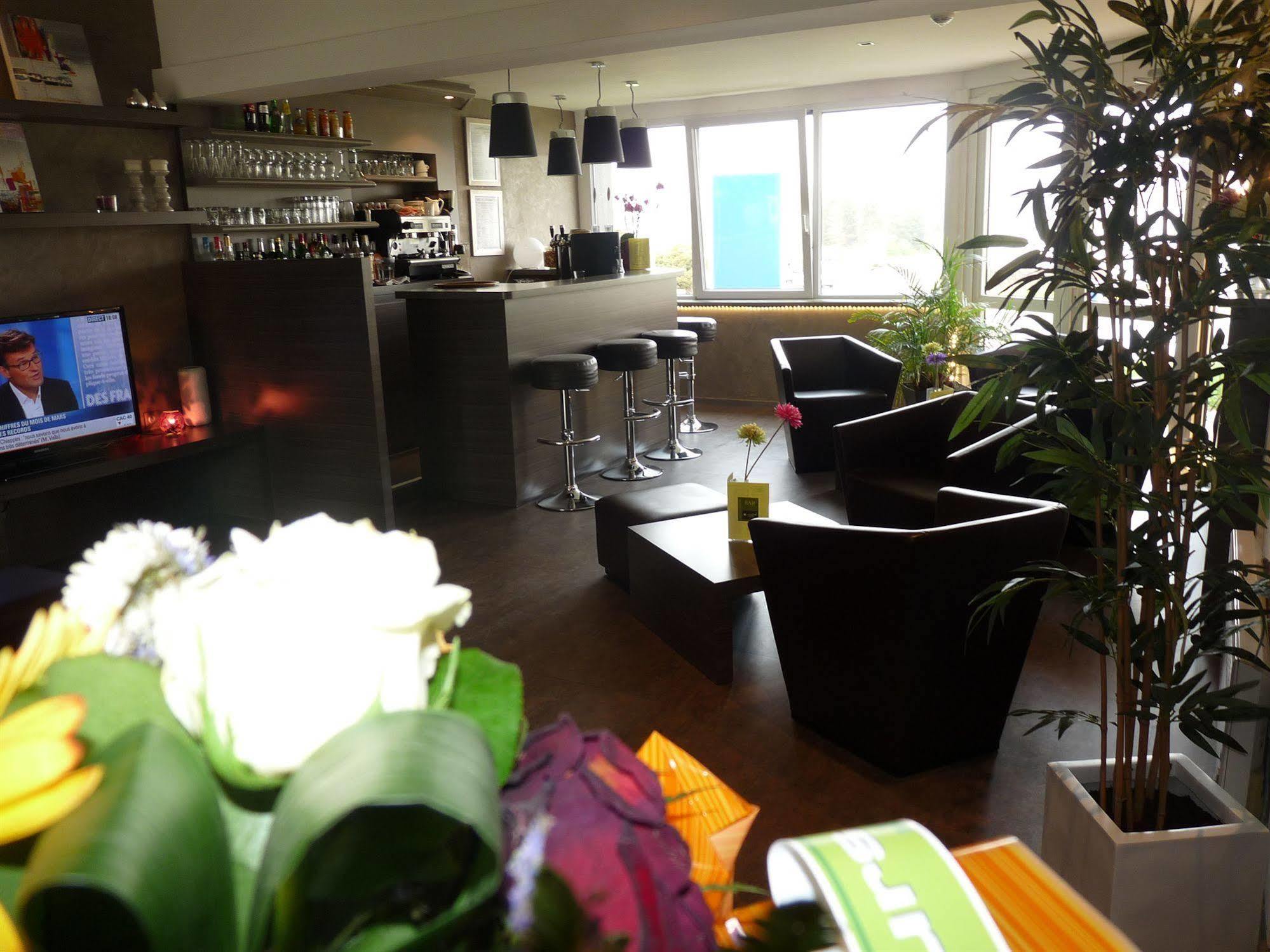 Hotel Restaurant L'Eskemm St Brieuc-Tregueux Екстер'єр фото