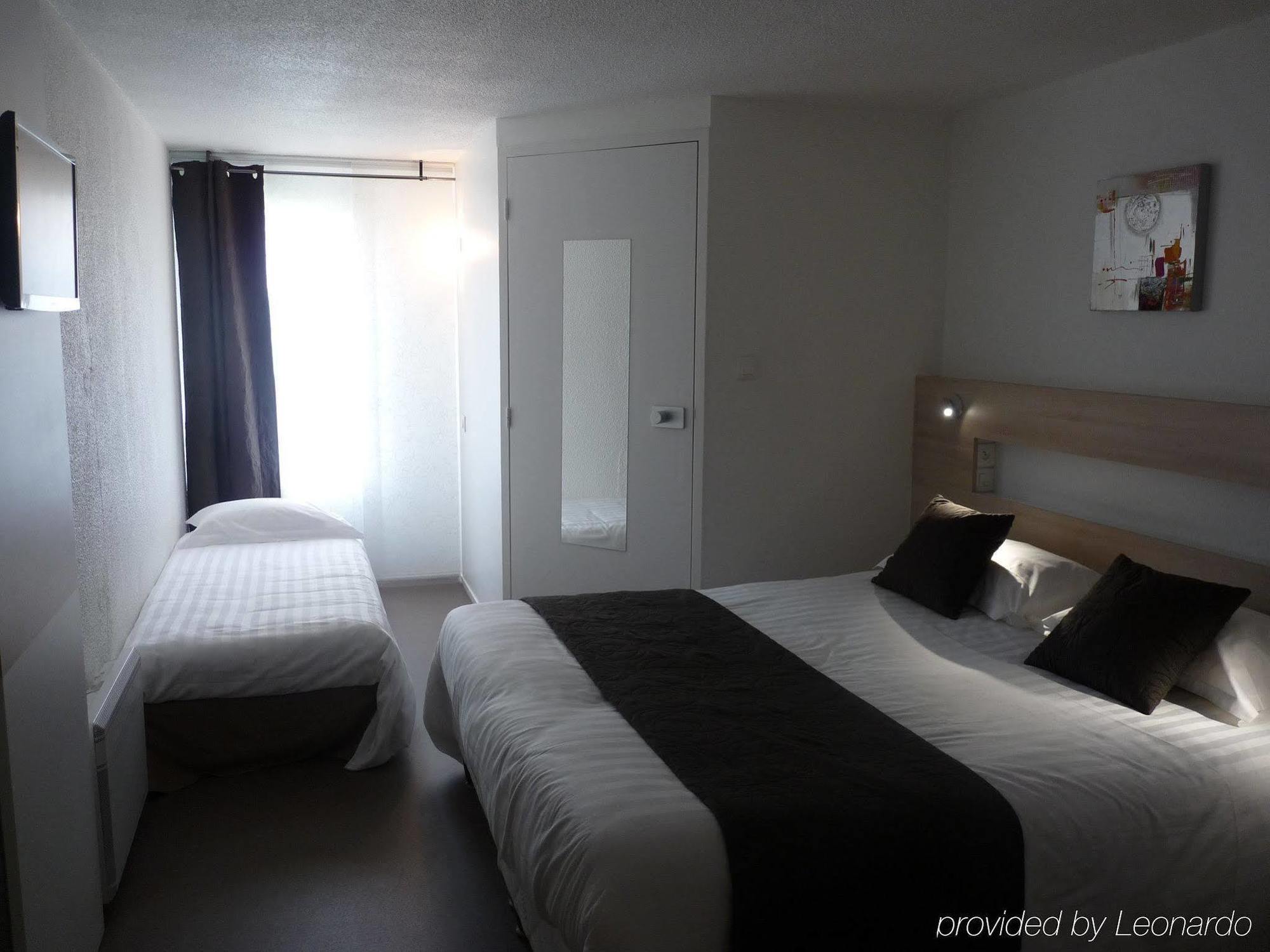 Hotel Restaurant L'Eskemm St Brieuc-Tregueux Екстер'єр фото