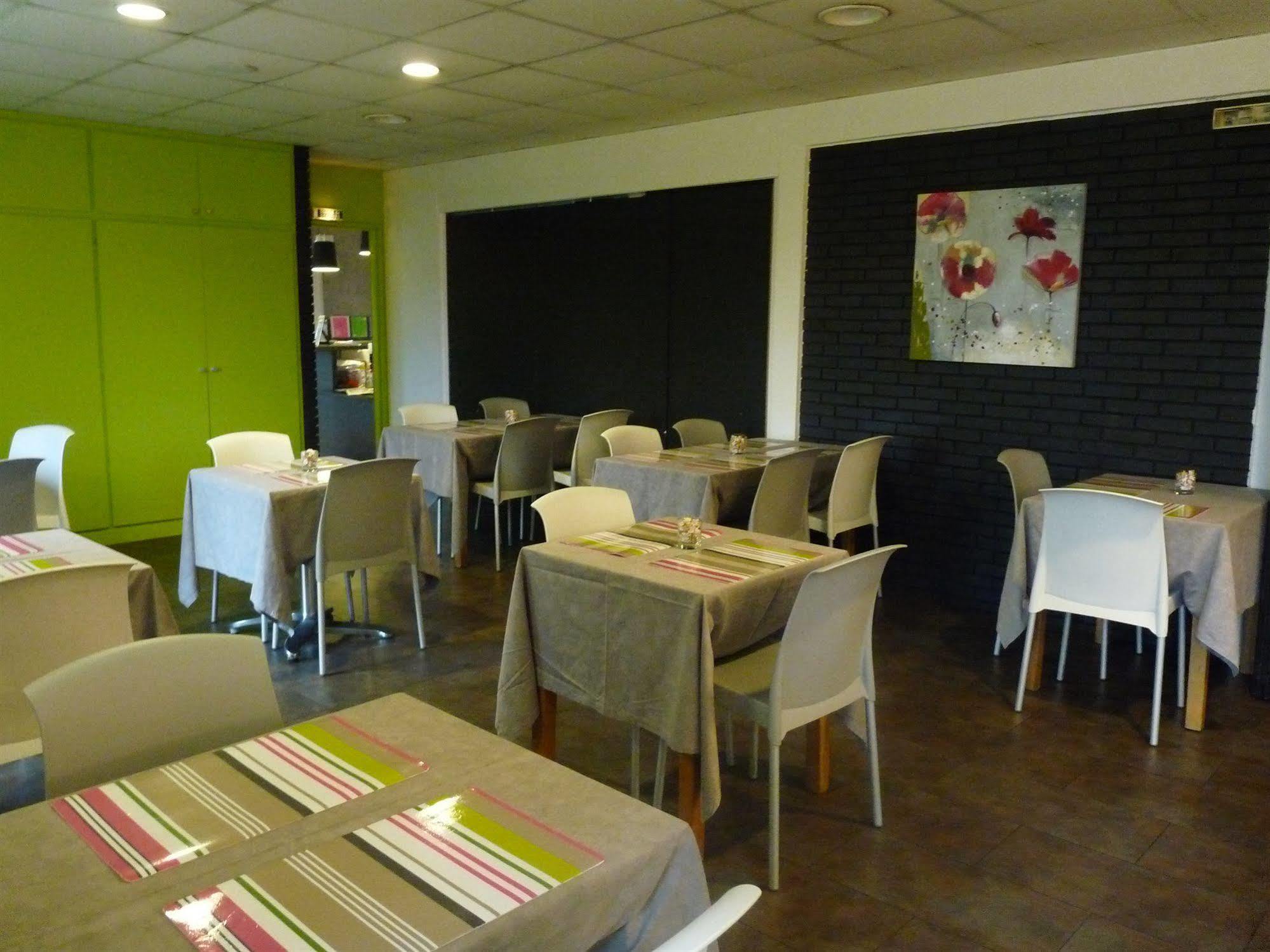 Hotel Restaurant L'Eskemm St Brieuc-Tregueux Екстер'єр фото